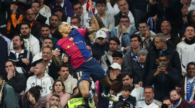 开云体育官网登录-险些被卖到大火 拉菲尼亚能成巴萨R世系桑巴巨星？