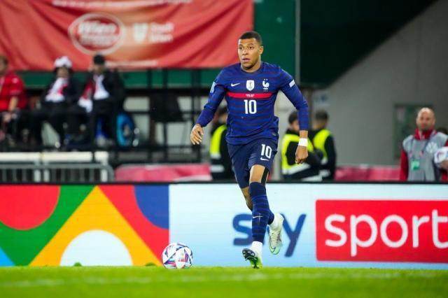 1654968786543076560.jpg 吐槽.jpg