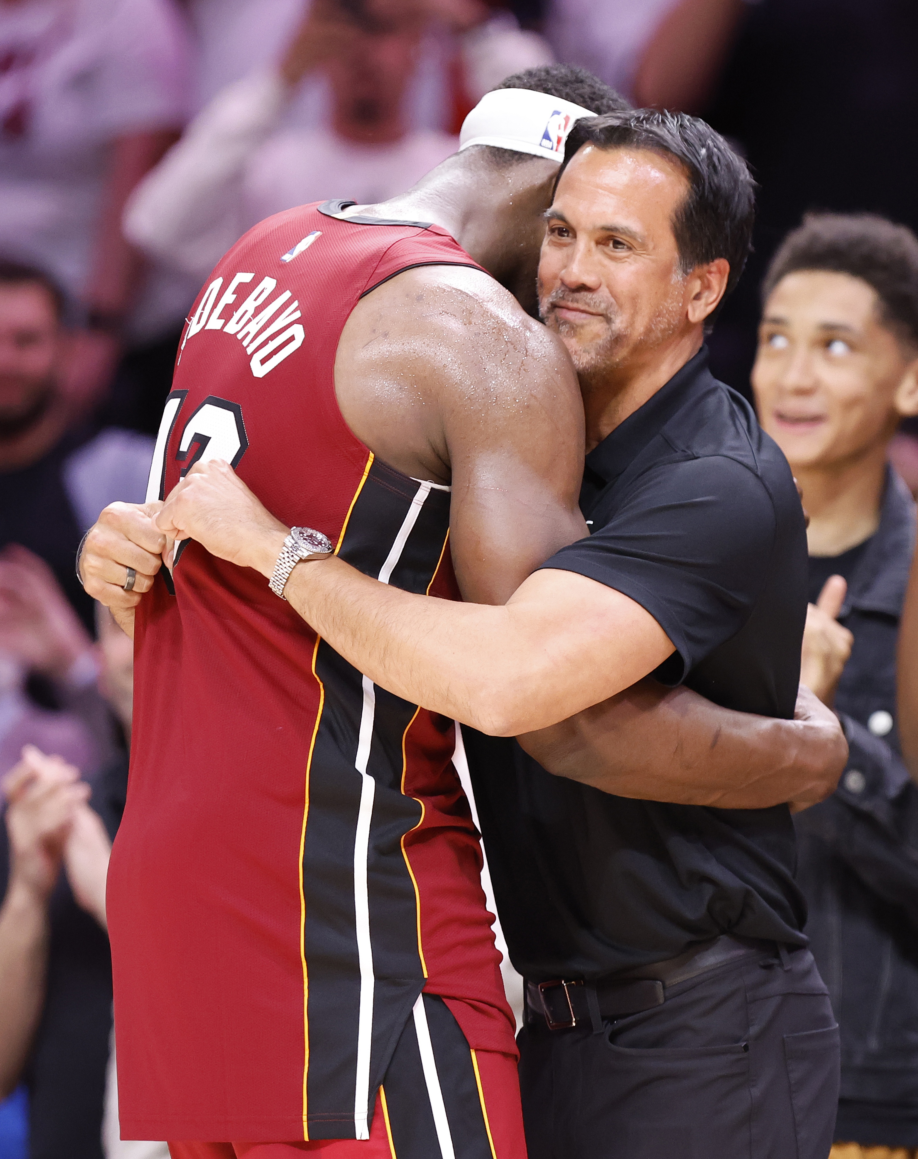 阿里纳斯：若阿德巴约79分时被换下 他整个生涯都会遗憾&amp;怨恨教练